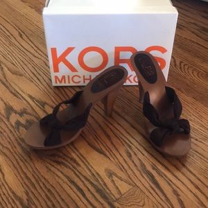 Michael Kors brown suede heels. Size 8